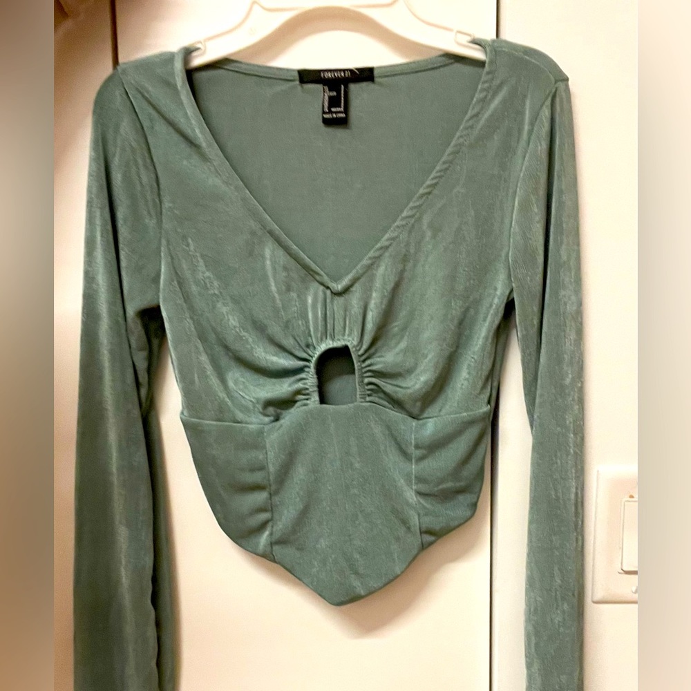 Sage crop top